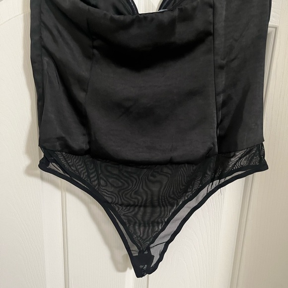 Sultry Sweetie Black Strapless Satin Bustier Bodysuit. - Picture 3 of 3